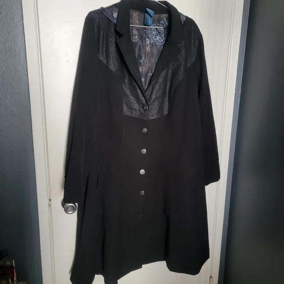 Harry Potter Deathly Hallows Jacket - Picture 3 of 10